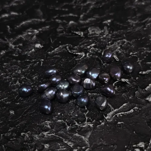 Perła Słodkowodna Czarna Benzynowa 8x5 mm