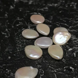 Perła Naturalna Keshi Biała Łezka Plaska 20-25mm