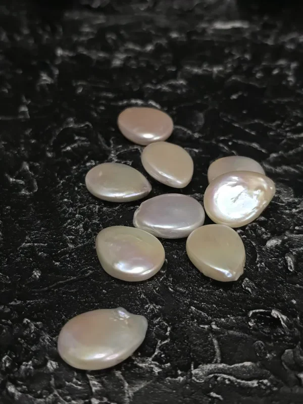 Perła Naturalna Keshi Biała Łezka Plaska 20-25mm