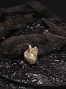 Perła Barokowa Brzoskwiniowa wysokej jakośći 24x19x14mm