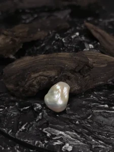 Perła Barokowa Biała wysokej jakośći  21x16x13mm