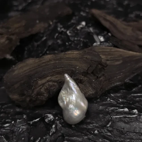 Perła Barokowa Szara  wysokej jakośći 30x18x12mm