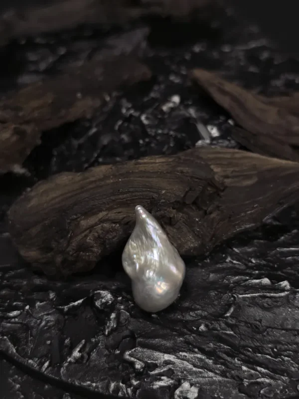 Perła Barokowa Szara  wysokej jakośći 30x18x12mm