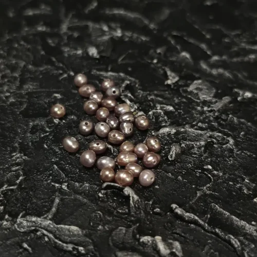 Perła Hodowlana Ciemnofioletowa Potato 4x5mm