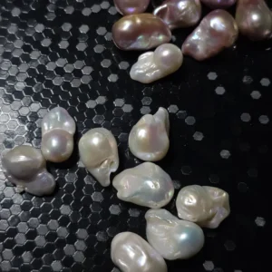 Perła Barokowa Biała 22-25mm