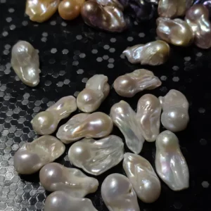 Perła Barokowa Biała 30-40mm