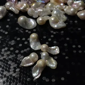 Perła Barokowa Biała 25-29mm