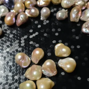 Perła Barokowa Brzoskwiniowa 17-22mm